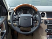 2015 Land Rover Discovery Interior