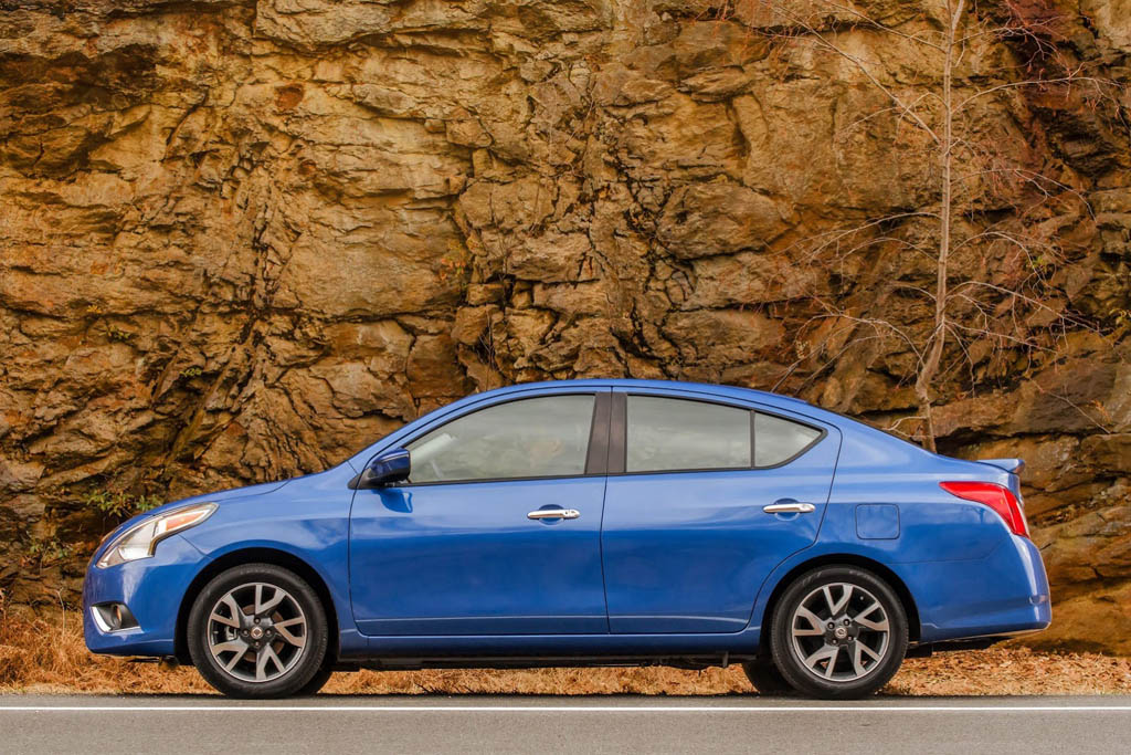 2015 Versa Sedan