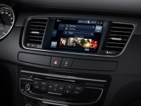 2015-Peugeot-508-display