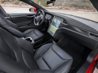 2015 Tesla Model S P85D Interior