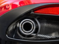 2015-alfa-romeo-4c-tailpipe