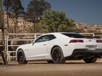 2015-chevrolet-camaro-ss-1le-rear-three-quarter