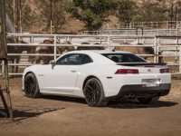 2015-chevrolet-camaro-ss-1le-rear-three-quarter