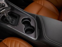 2015-dodge-challenger-srt-hellcat-center-console