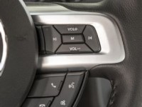 2015-ford-mustang-gt-steering-wheel-controls