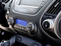 2015-hyundai-tucson-climate-controls