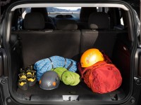 2015-jeep-renegade-cargo-area