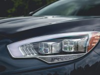 2015-kia-k900-headlight