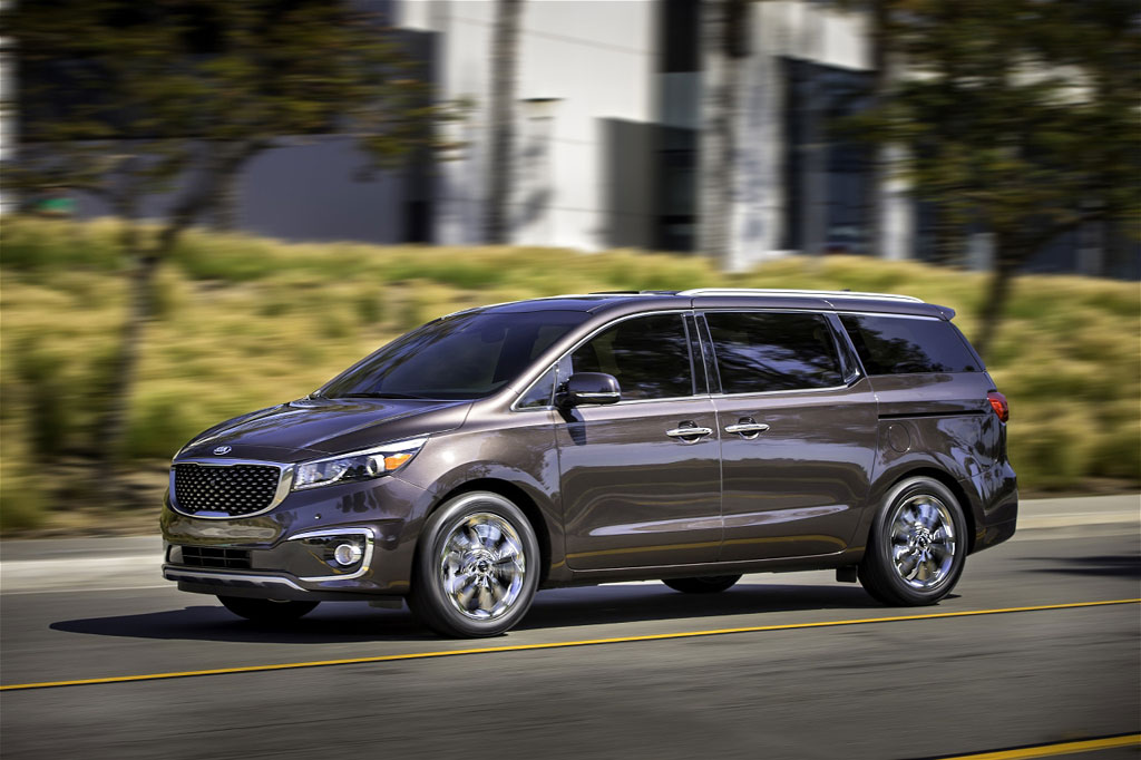 Kia Carnival-Sedona 2015