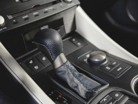 2015-lexus-rc-f-shift-lever