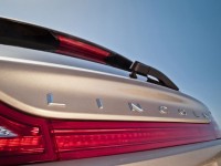 2015-lincoln-mkc-liftgate-badge