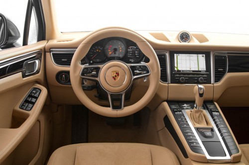 2015 Porsche Macan S Interior