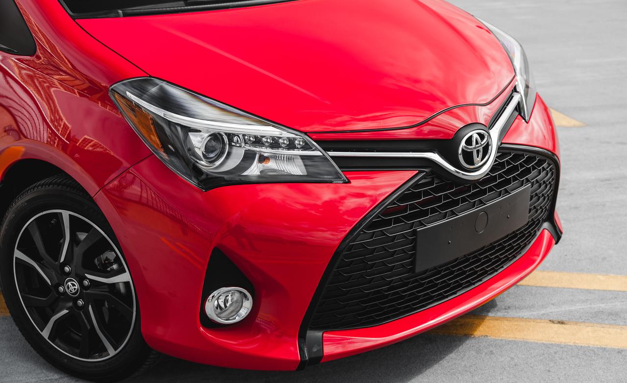 2015 Toyota Yaris SE