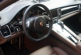 2015 Porsche Panamera S Interior