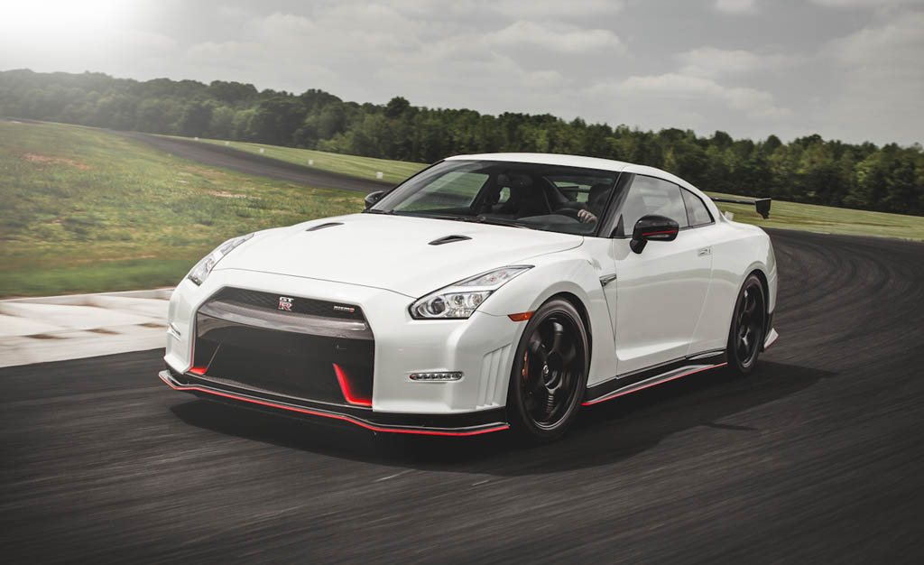 2015 Nissan GT-R NISMO