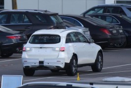 2016 Mercedes GLC spy photo