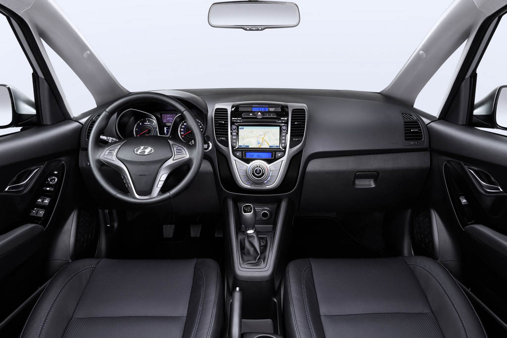 Hyundai ix20 facelift Interior