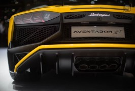 Lamborghini Aventador LP750-4 SV