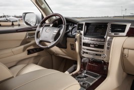 2015 Lexus LX570