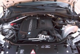 2015-bmw-x4-xdrive35i-engine