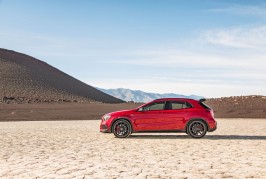2015-mercedes-benz-gla45-amg-side