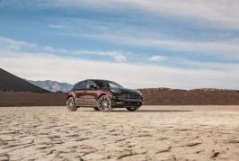 2015-porsche-macan-turbo-front-three-quarters