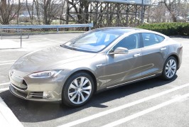 Tesla Model S 70D 2015