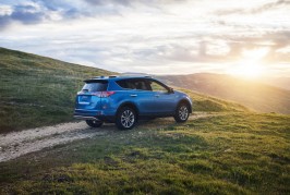 2016 Toyota RAV4 Hybrid