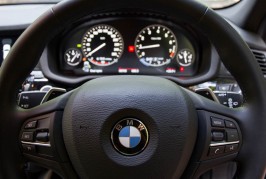 BMW X3 xDrive28i dashboard