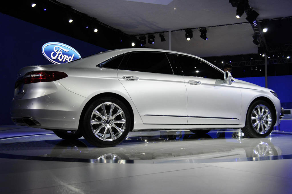 2016 Ford Taurus