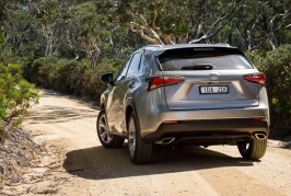 Lexus NX200t