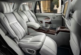 Range-Rover SVAutobiography Interior