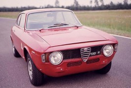 1965 alfa giulia gta