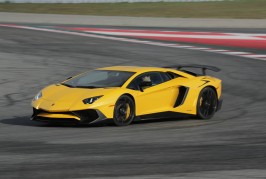 2016 Lamborghini Aventador LP750-4 SV