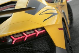 2016 Lamborghini Aventador LP750-4 SV