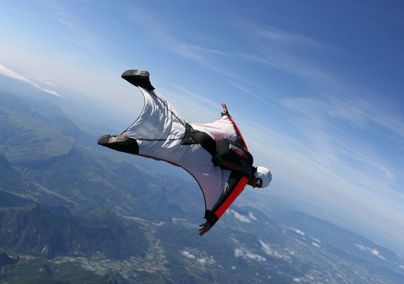Wingsuit flyer