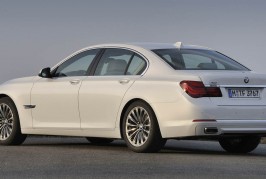 BMW 7-Series F01 2015