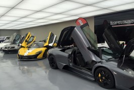 Impressive Wrap luxury and hypercars