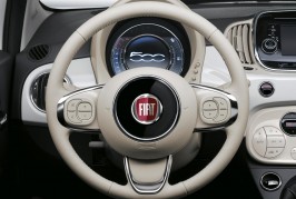 Fiat 500 facelift Interior