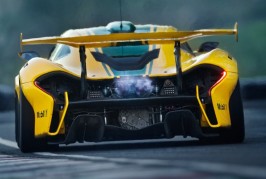 2016 McLaren P1 GTR