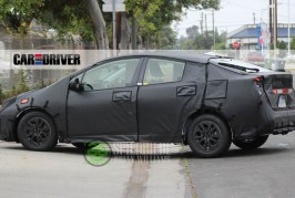 2016 Toyota Prius (spy photo)