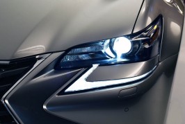 2016 Lexus GS 200t