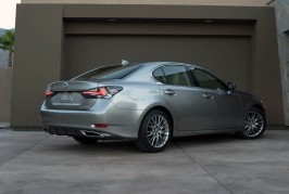 2016 Lexus GS 200t