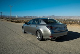 2016 Lexus GS 200t