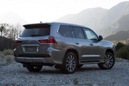 2016 Lexus LX-570