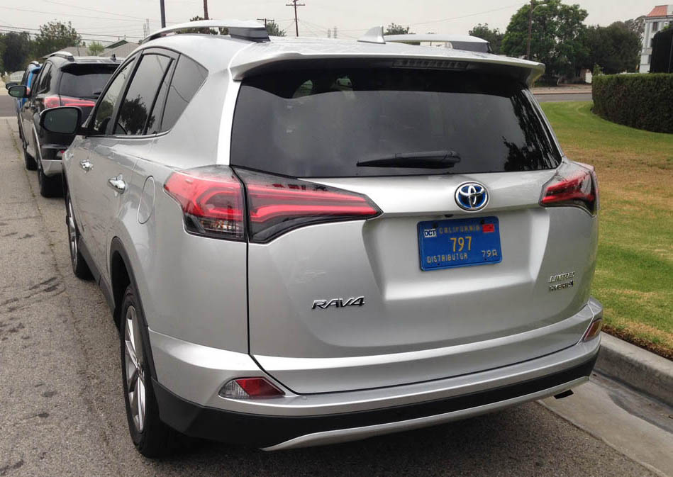 2016 Toyota RAV4 Spy-photo