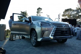 2016 Lexus LX 570