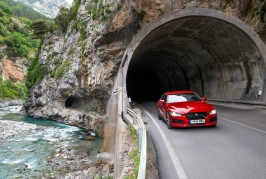 2017 Jaguar XE S