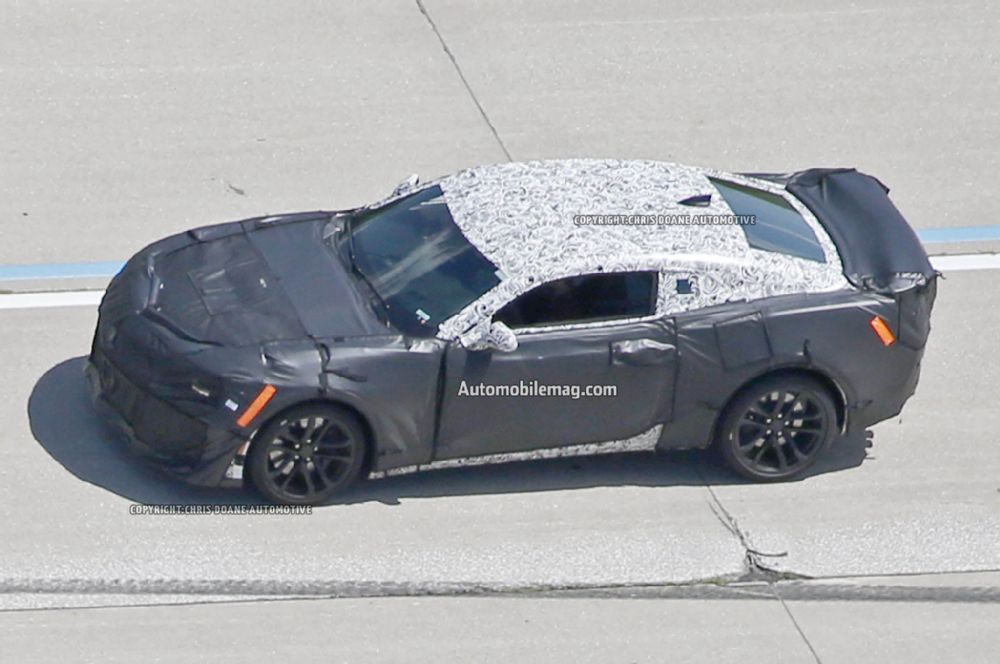 2018 Chevrolet Camaro ZL1 spied