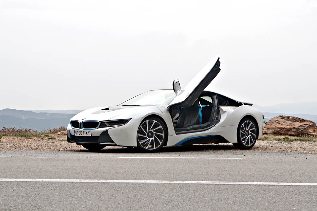 2015 BMW i8